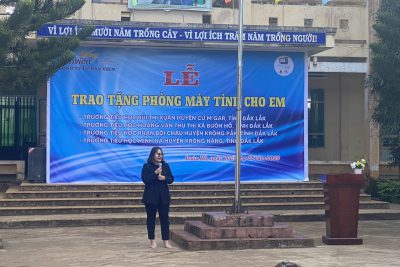 ngày hội trao máy tính trường em, cảm ơn tấm lòng vàng để các em có điều kiện học tập tốt hơn